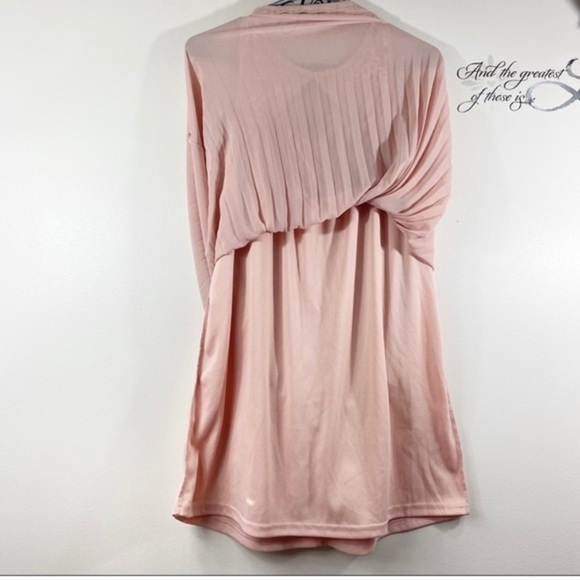 COPY - Entro pleated top - Picture 3 of 7